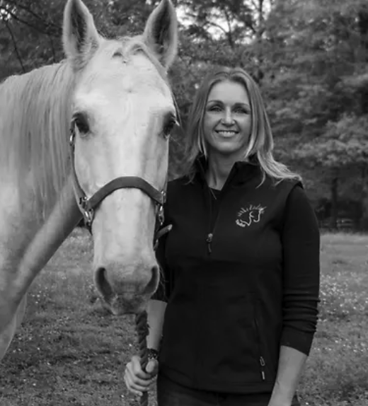 Animal Quantum Biology: AnimaSol’s Jackie Jolie on Light-Based Pet Wellness